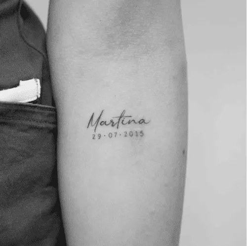 tatouages-date-de-naissance-avec-prenom